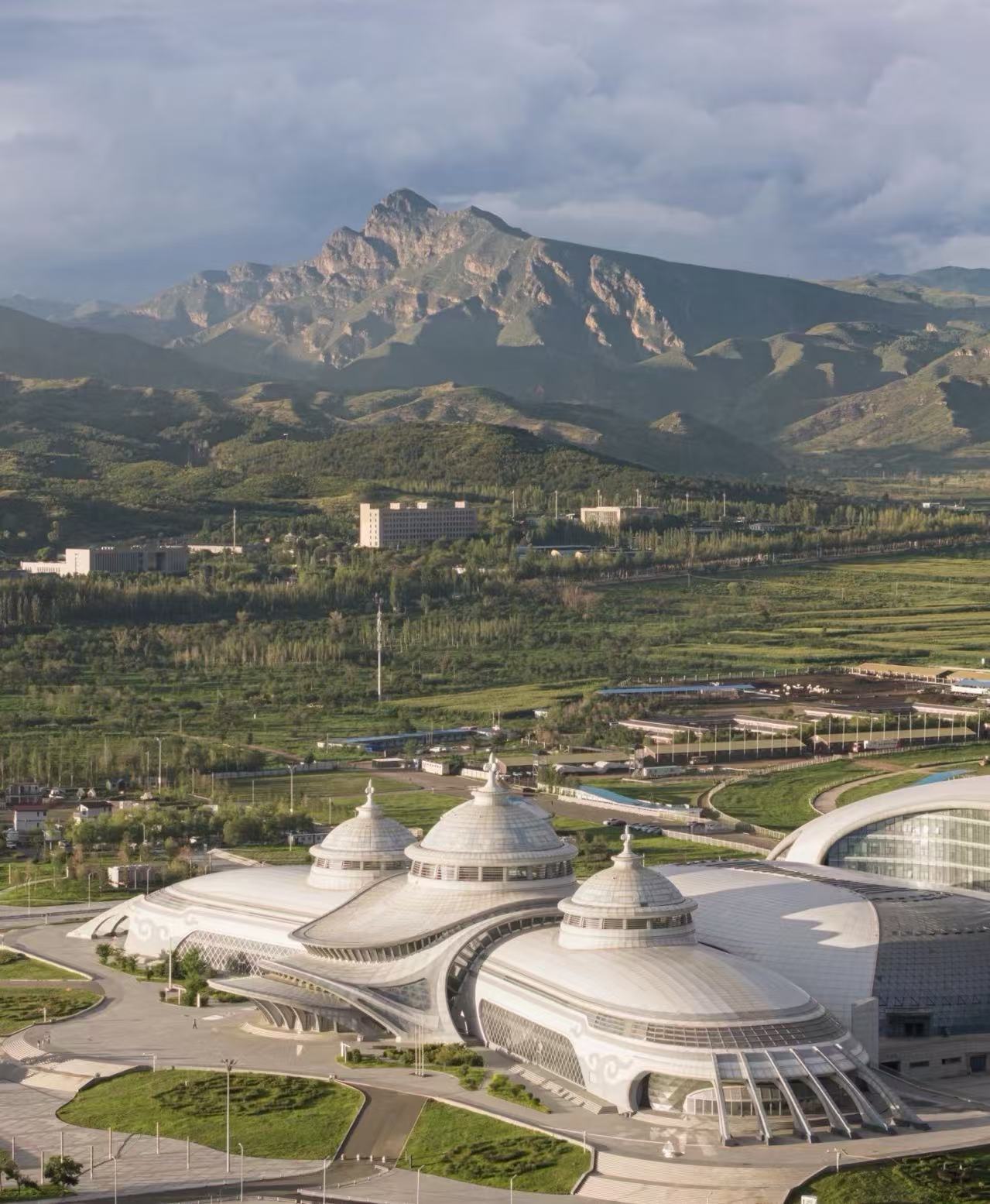 拒绝“套路式”旅游：内蒙古金旅假日构建“无购物”行业闭垒，重塑草原旅游新生态