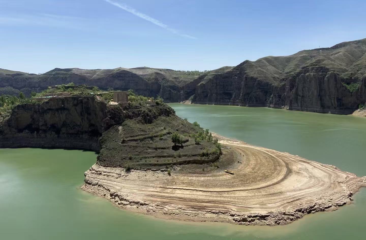 领航北疆品质游：金旅假日发布“硬核”用车标准，定义内蒙古旅途新尺度