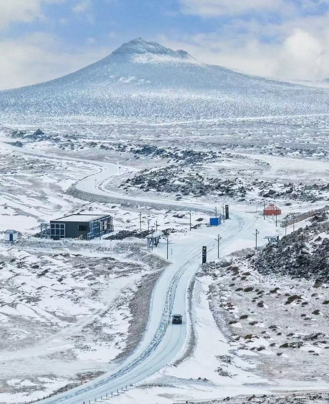 拒绝“特种兵”式踩坑：为什么去内蒙古草原，聪明人都选金旅假日？
